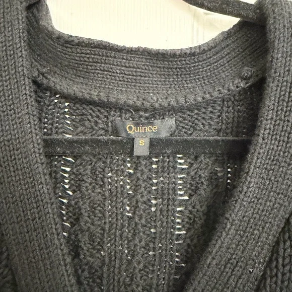 Quince 100% organic cotton oversized cable cardigan | Size small - Picture 2 of 7